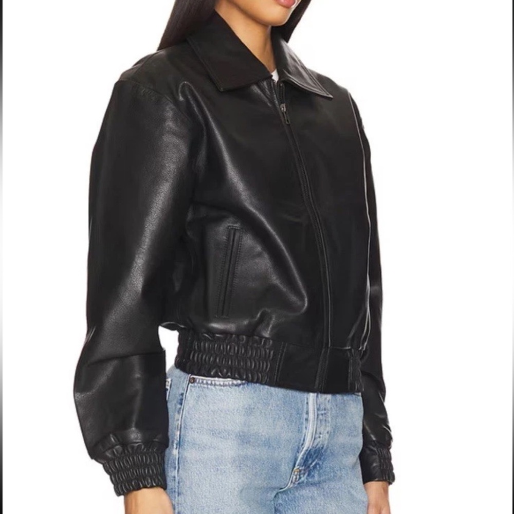 Worn Vintage Black Leather Bomber Jacket Long Sleeve Ceopped Size M
